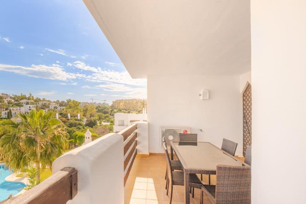 Amazing Family Apartment Estepona Kültér fotó