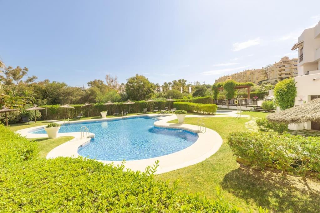 Amazing Family Apartment Estepona Kültér fotó